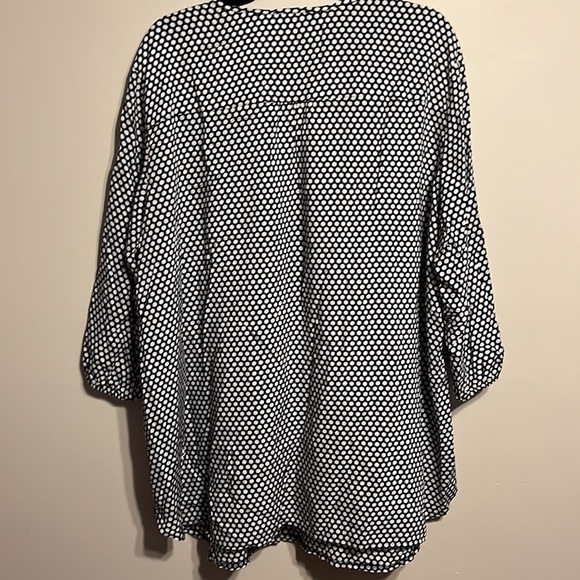 26.5” ptp Samoon blouse - Picture 6 of 6